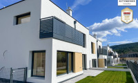 Haus - 2700, Wiener Neustadt - Luxuriöses Wohnen in idyllischer Lage in Pernitz - Doppelhaushälten mit modernster Ausstattung