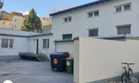 Büro / Praxis - 1210, Wien,Floridsdorf - Großes Lager mit Büro und Garage in Floridsdorf