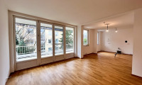 Wohnung - 1180, Wien - Renovierte Terrassenwohnung mit Eigengarten in toller Grünruhelage /// inkl. PKW Stellplatz!