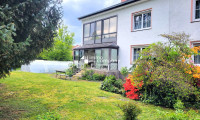 Haus - 8435, Leitring - Renovierungsbedürftiges Juwel: Geräumiges Haus mit 10 Zimmern und großem Garten in Leitring!