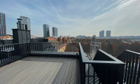 Wohnung - 1030, Wien - Erstbezug! 3-Zimmer Dachgeschoßwohnung mit großzügiger Dachterrasse und optimaler Infrastruktur