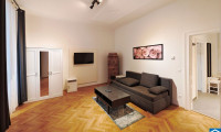 Wohnung - 1070, Wien - 3- Zimmer Altbaujuwel nahe Mariahilfer Straße
