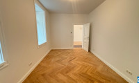 Wohnung - 1020, Wien - Großzügige, sanierte 2 Zimmer-Altbauwohnung mit Terrasse im Innenhof!