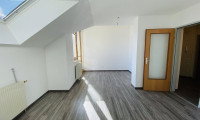 Wohnung - 5400, Taxach - Dachgeschoßwohnung mit Balkon und Garage in Rif!