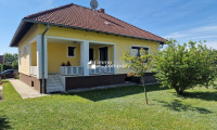 Haus - 7302, Nikitsch - Traumhaftes Bungalow im Burgenland - Perfektes Zuhause mit Garten, Terrasse und Garage für nur 225.000,00 €!