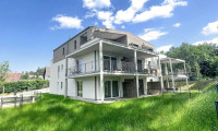 Wohnung - 9220, Velden am Wörther See - Neuwertiges Penthouse mit 2 Terrassen, Garage & Seeblick in Velden am Wörthersee! Wundervolle Ruhelage