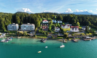 Haus - 9220, Velden am Wörther See - Großzügige Villa in Velden mit See- und Schlossblick