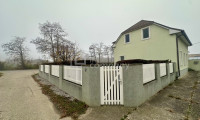 Haus - 2201, Gerasdorf bei Wien - Einfamilienhaus mit große Gartenfläche Nähe Wien!