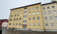 Wohnung - 8740, Zeltweg - Sanierungsbedürftige 3-Zimmer-Wohnung mit ca. 77 m² inkl. Loggia in +++ Zeltweg +++