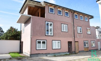 Haus - 2514, Traiskirchen - Reihenhaus in feiner, "privater" Anlage, kleiner Garten - erweiterter Rohbau! PROVISIONSFREI