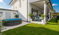 Haus - 2201, Gerasdorf bei Wien - TRAUMHAFTES ERSTBEZUGS-EINFAMILIENHAUS in GERASDORF mit 4 ZIMMER, GARAGE, GARTEN, TERRASSE