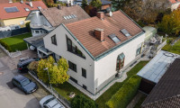 Haus - 2201, Gerasdorf - EXKLUSIVES FAMILIENANWESEN MIT BÜROMÖGLICHKEIT NÄHE WIEN - 8 ZIMMER, WINTERGARTEN, BÜRO, POOL, FITNESS