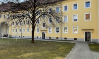 Wohnung - 4400, Steyr - Einladendes Wohnambiente und praktische Raumaufteilung: gemütliche 2-Zimmer-Wohnung mit Grünblick bietet die perfekte Kombination aus naturnahem Wohnen und ausgezeichneter Infrastruktur in Stadtnähe!