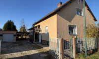 Haus - 2603, Felixdorf - Gepflegtes Einfamilienhaus mit großem Grundstück in Felixdorf