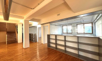 Büro / Praxis - 6020, Innsbruck - 226 Immobilien: Großflächige Bürofläche (14 RÄUME / ca. 626 m² NF) über 2 Ebenen (TEILUNG MÖGLICH ca. 300 m³) Zentrum von Innsbruck AB SOFORT zur MIETE