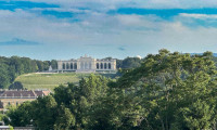 Wohnung - 1140, Wien - Helle 3-Zimmer Dachgeschoss-Wohnung mit Blick zur Gloriette – mit Lift & Tiefgarage | Schönbrunn | Nähe U3 & S-Bahn
