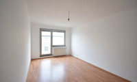 Wohnung - 1110, Wien,Simmering - Toll geschnittene 3- Zimmer Wohnung | Garagenplatz optional | Nahe S- Bahn Geiselbergstraße
