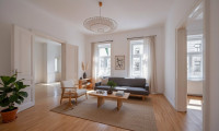 Wohnung - 1190, Wien - * NEW * Fantastic 4-Room Apartment in a Prestigious Period Building! Prime Location!