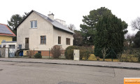 Haus - 2351, Wiener Neudorf - EINFAMILIENHAUS MIT GARTEN UND GARAGE IN DER BRÜNDLGASSE