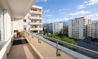 Wohnung - 9500, Villach - Helle 2,5-Zimmer-Wohnung mit weitläufiger Loggia und eigenem Stellplatz in Villach