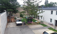 Immobilie - 1230, Wien - Klugargasse 14 - Parkplatz im Freien