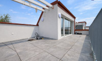Wohnung - 2514, Traiskirchen - Wohnen über den Dächern: Exklusive 3-Zimmer-Dachgeschosswohnung mit großer Dachterrasse im Erstbezug!