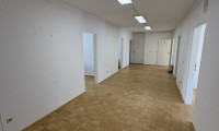 Büro / Praxis - 1090, Wien - Augasse | Büro mit acht Arbeitszimmern zu vermieten