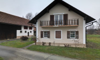 Haus - 8480, Mureck - HOFSTELLE  in ORTSRANDLAGE