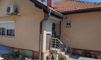 Haus - 76300, Bijeljina - Einfamilienhaus in Bijeljina (Bosnien/Republika Srpska) zu verkaufen!