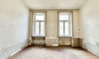 Wohnung - 1080, Wien - 3. Stock - Sanierungsbedürftige Wohnung in top Lage - Unbefristeter Mietvertrag