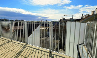 Wohnung - 1170, Wien - Traumblick - Ihr Logenplatz über der Stadt! Wohnen im Dachgeschoss mit WOW-Effekt! Traumhaft saniertes Altbauhaus + Hofseitige Terrasse + Tolle Infrastruktur und Anbindung + Lebensqualität pur!