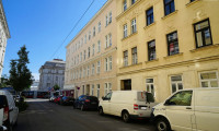 Wohnung - 1170, Wien - EXTRAKLASSE! TOP VERKEHRSANBINDUNG - SICHERE ANLAGE! Wiener Altbaujuwel für Anleger: Vermietet und renoviert