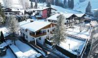 Haus - 5710, Kaprun - Wohnen und Vermieten im Herzen von Kaprun – Exklusives Mehrfamilienhaus mit separatem Appartement