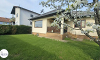 Haus - 1220, Wien,Donaustadt - Neuer Preis! Ihr Traumhaus in Wien: Gepflegtes Einfamilienhaus mit Garten und Garage in der Mühlwasser-Region