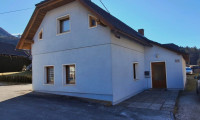 Haus - 9142, Wackendorf - Wohnhaus mit Sanierungspotenzial in Wackendorf