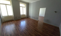 Wohnung - 1120, Wien - Charmante 2-Zimmer Wohnung in 1120 Wien – 51m², renovierungsbedürftig, top Lage!