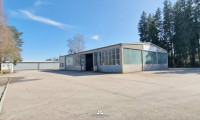 Halle / Lager / Produktion - 4872, Neukirchen an der Vöckla - DEIN ZUHAUSE präsentiert: Gewerbehalle mit großer Freifläche in Neukirchen an der Vöckla