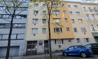 Wohnung - 1140, Wien,Penzing - Renovierte großzügige 2 Zimmer Loggia Wohnung mit KFZ Abstellplatz inkl.