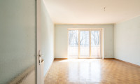 Wohnung - 4020, Linz - Sanierungsbedürftige 3-Zimmer-Wohnung mit Balkon in Linz zu kaufen! Nähe Herz-Jesu-Kirche