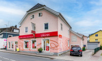Haus - 5110, Oberndorf bei Salzburg - Oberndorf: Großes Geschäftshaus mit 2 Wohnungen + 1 Geschäft! "Alles unter Dach und Fach!"