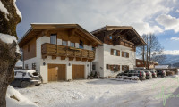 Haus - 6372, Oberndorf in Tirol - Apartmenthaus mit vielfältigen Möglichkeiten in Oberndorf/Tirol - Perfekt für Investoren!