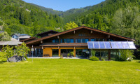 Haus - 5721, Piesendorf - Besondere Villa in Aufhausen – Hallenbad, Kitzsteinhorn-Blick & 4.500 m² Gartenidylle