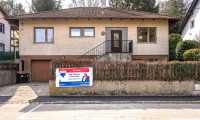 Haus - 3400, Klosterneuburg - 4-Zimmer Bungalow mit Potential auf Eigengrund mit Garten und Garage in attraktiver Lage von Klosterneuburg