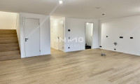 Wohnung - 1100, Wien - Townhouse directly at the main train station: Commission-free