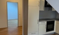 Wohnung - 8020, Graz - Urbane RARITÄT, Graz erleben: Moderne, gepflegte 3-Zimmer Wohnung plus Galerie, davon 1 Zimmer Kochen-/Essen-/ Wohnen, mit Stadtblick, nähe Kunsthaus, 5 Gehminuten zum Grazer Hauptplatz!