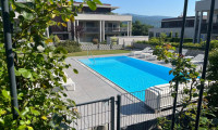 Wohnung - 9220, Velden am Wörther See - Wörthersee-Südufer - Exklusive 3-Zi.-Maisonette-Wohnung mit Poolzugang und Badekabine am See