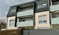 Wohnung - 4223, Katsdorf - GEPFLEGTE DACHGESCHOSSWOHNUNG  II  HOCHWERTIGE AUSSTATTUNG  II  EINZELGARAGE + FREISTELLPLATZ  II  ZENTRUM KATSDORF