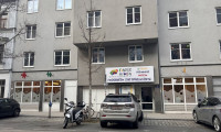 Büro / Praxis - 1220, Wien - Großzügige Gewerbefläche - vielseitig nutzbar - mit Garten und Terrasse in sehr guter Lage von Kaisermühlen - optionale Kellerfläche