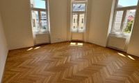 Wohnung - 1160, Wien - 3 Zimmer ERSTBEZUG mit neuen/neue Parkett/Therme/Türen/Fenster