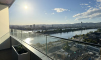 Wohnung - 1220, Wien - DANUBEFLATS I 15. Etage I 2-Zimmer Wohnung inklusive Küche I Ausblick Kahlenberg I Pool und SPA